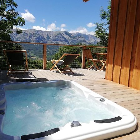 Ma Cabane Des Hautes-Alpes Saint-Julien-en-Champsaur Eksteriør bilde